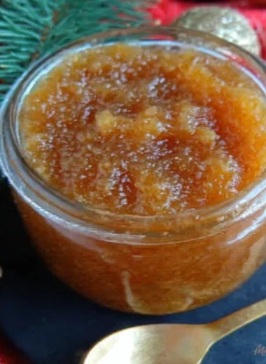 Recette de Confiture de Noël à la Pomme Épicée