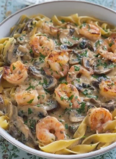 Recette de Pâtes aux Crevettes et Champignons Savoureuses