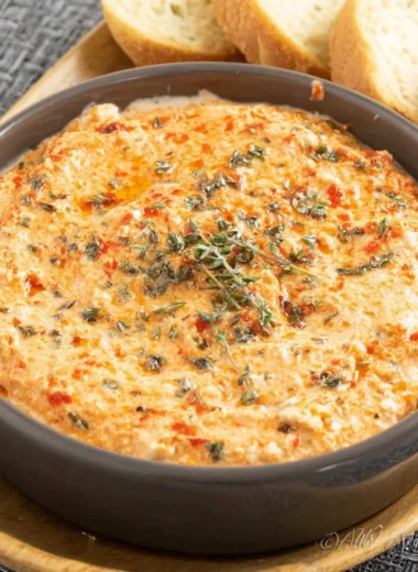 Recette de Poivronnade à la Feta et Yaourt (Facile et Savoureuse !)