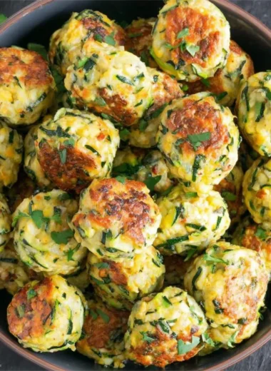 Recette de Boulettes de Pois Chiches et Courgettes Savoureuses et Faciles