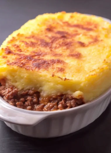 Recette de Hachis Parmentier Savoureux et Réconfortant