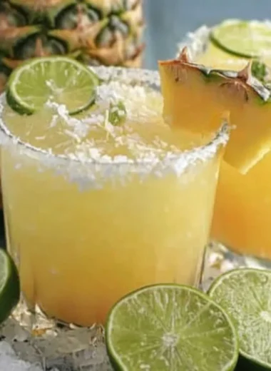 Recette de Mocktails Rafraîchissants à l'Ananas et Noix de Coco