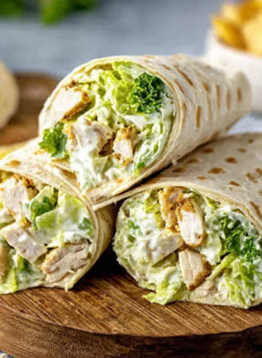Recette de Salade Crémeuse de Crevettes et Avocat (Rafraîchissante !)