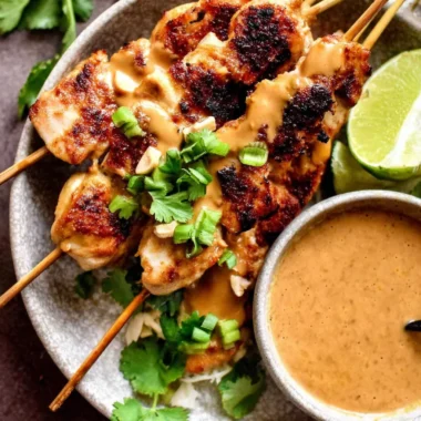Recette de Satay de Poulet Thaï à la Sauce Cacahuète (Facile et Délicieuse !)