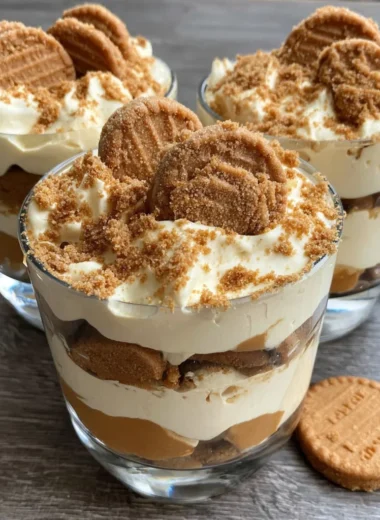 Recette de Verrines Crémeuses au Lotus Biscoff (Sans Cuisson)